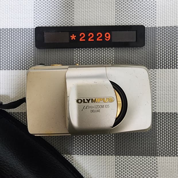 올림푸스 뮤 줌 105 디럭스 필름카메라