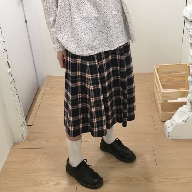 vintage check skirt