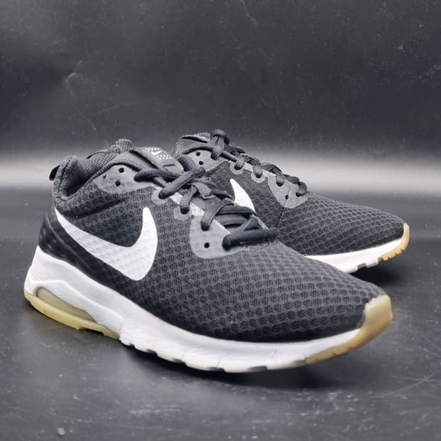 나이키 에어맥스 모션 운동화245