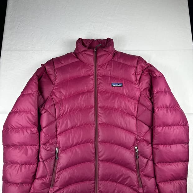 파타고니아 구스 다운 경량패딩 마젠타