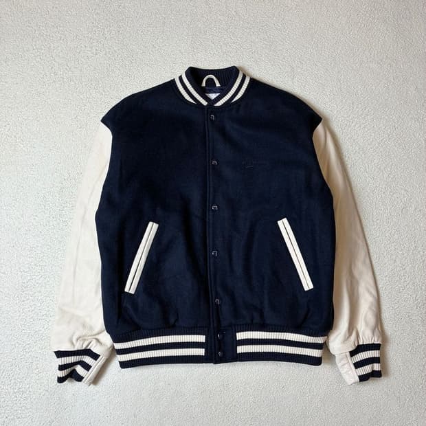 에스피오나지 AW 스탠다드 소가죽 배색 바시티 자켓 PN7933