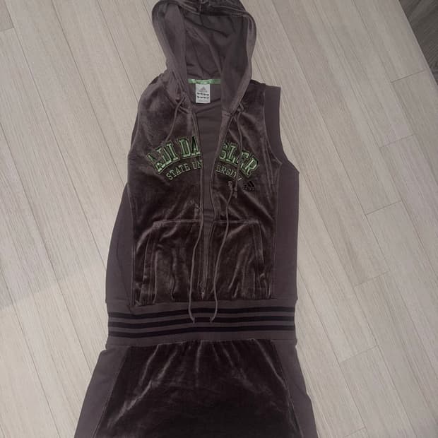 희귀 아디다스 벨벳 원피스