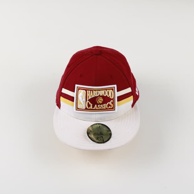 [58.7cm] 뉴에라 x 하드우드 애틀란타 호크스 스냅백 모자