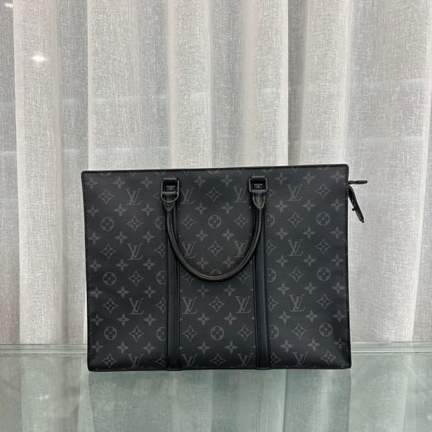 루이비통 이클립스 삭플라 호리존탈 토트 크로스백