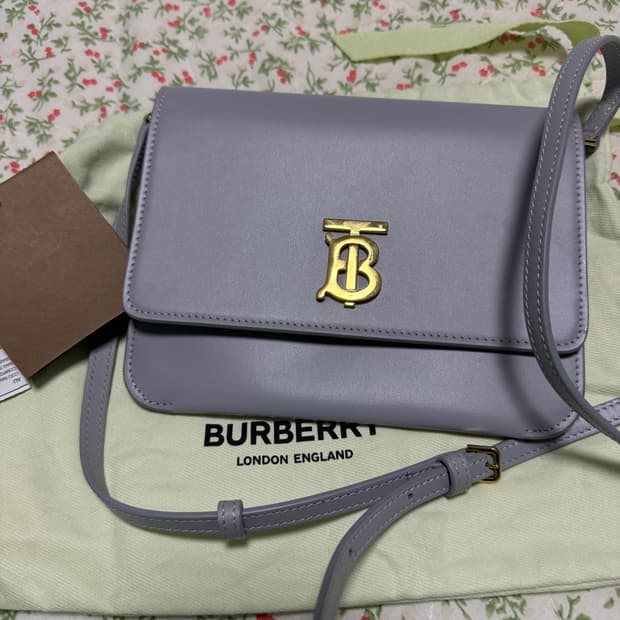 버버리 여성 가방