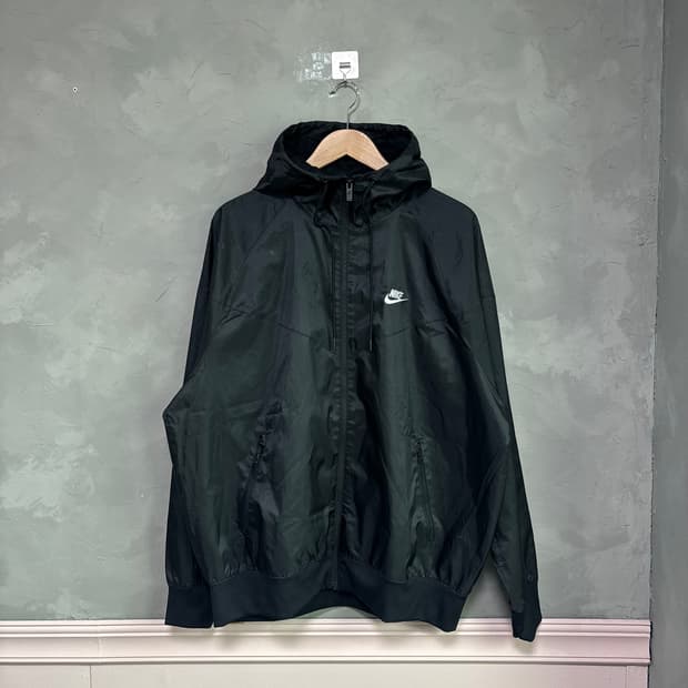나이키 윈드러너 바람막이 블랙