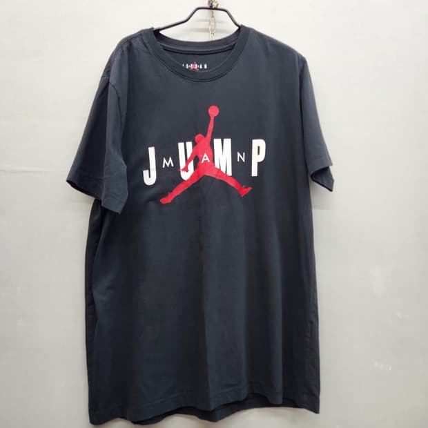 조던 에어 빅로고 프린팅 반팔티 XL(XL)