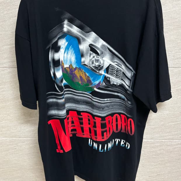 말보로 언리미티드 트레인 빈티지 반팔