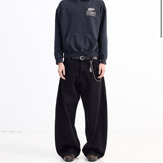 해칭룸 Wide curve jeans Jet Black