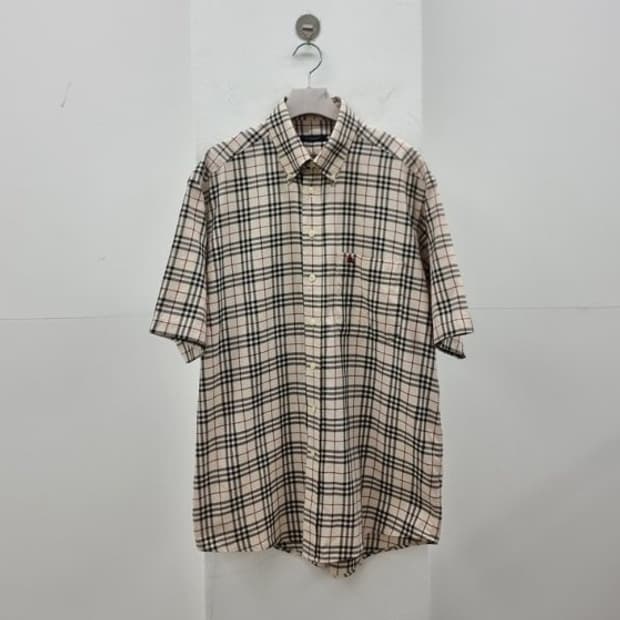 BURBERRY 버버리