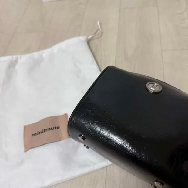 미닛뮤트 브렛미니 블랙 가방