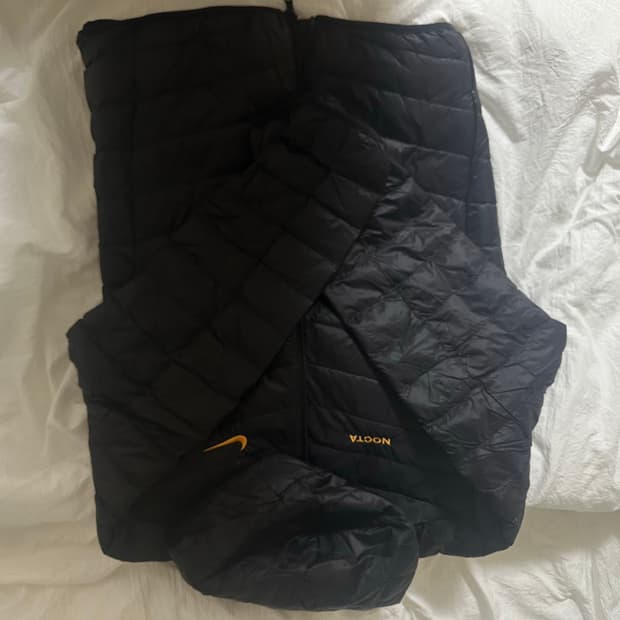 나이키경량패딩