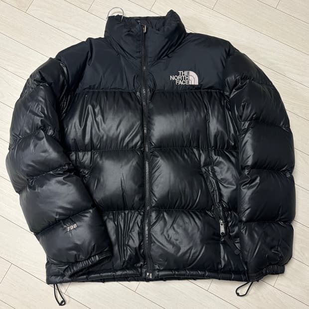 [L] 노스페이스 700 눕시 패딩 블랙