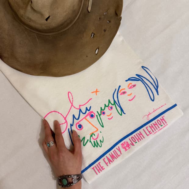 90‘s family  john lennon t-shirt