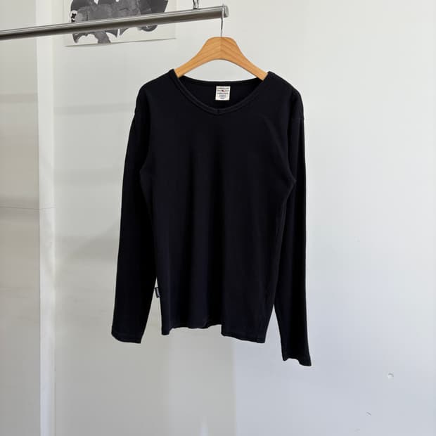 AVIREX 긴팔티셔츠