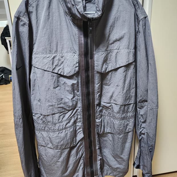 나이키 스톤아일랜드 자켓 (유아인자켓)