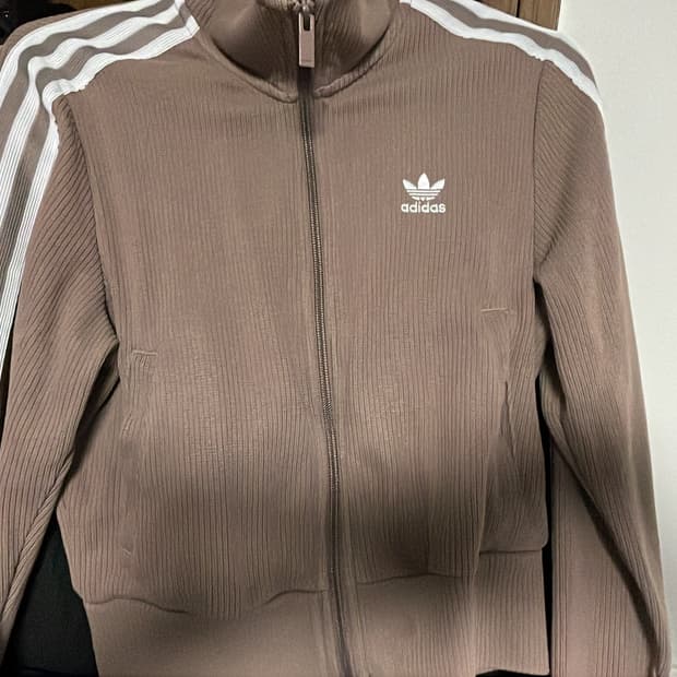 Adidas knit top jersey