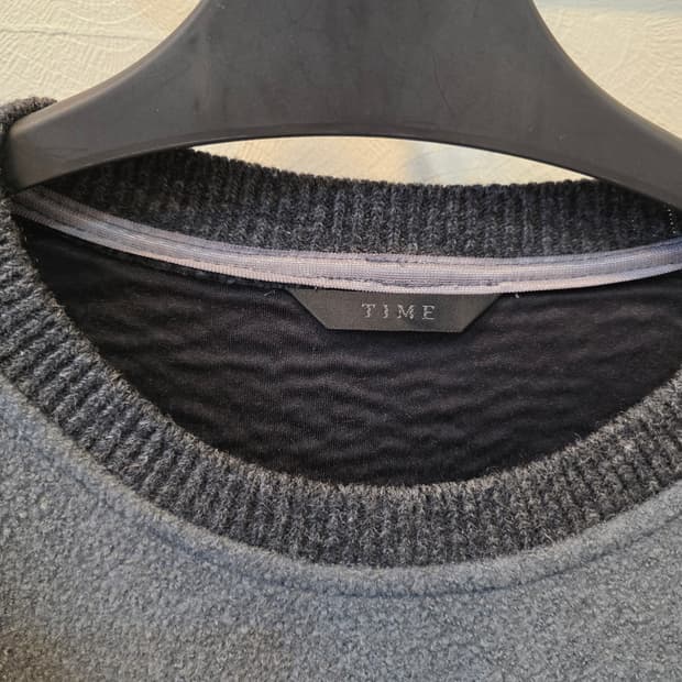 TIME 그레이  모 니트 티셔츠