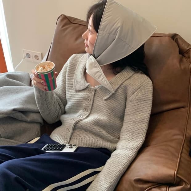 (새상품/택O) 바이무드 더히어 스코틀랜드 울 가디건 그레이