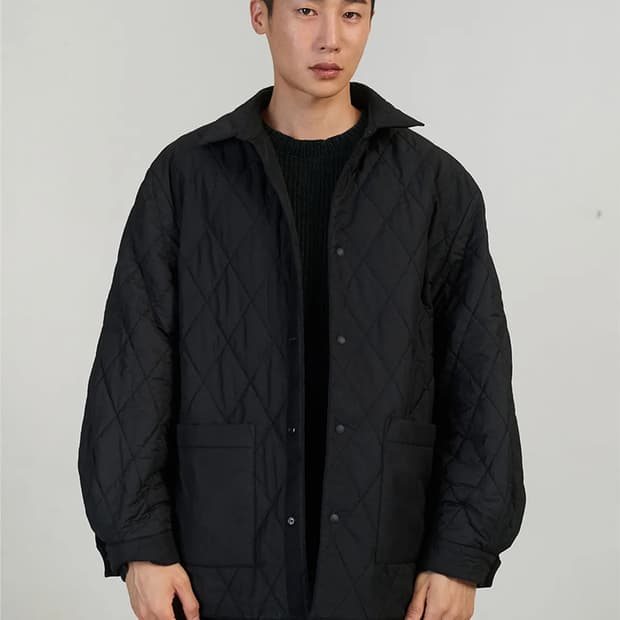 아모멘토 리버서블 퀼티드 점퍼