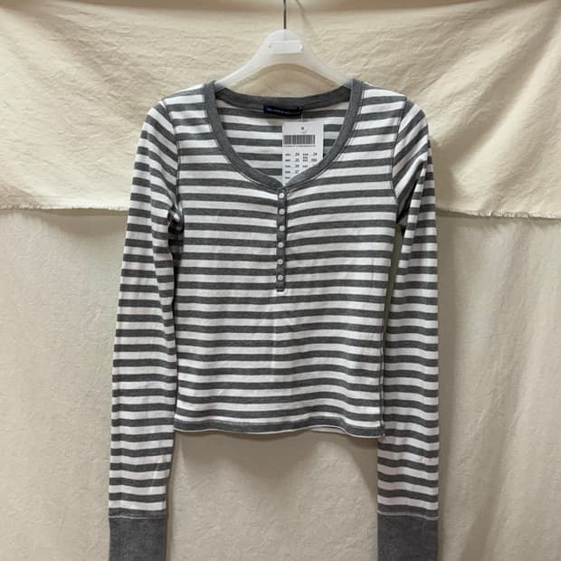 브랜디멜빌 크롭 롱슬리브