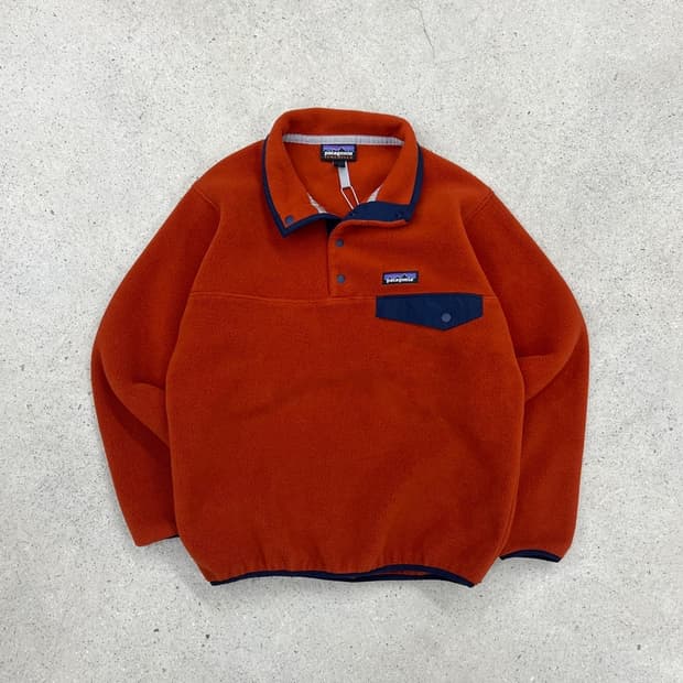 파타고니아 신칠라 루츠레드 스냅 플리스