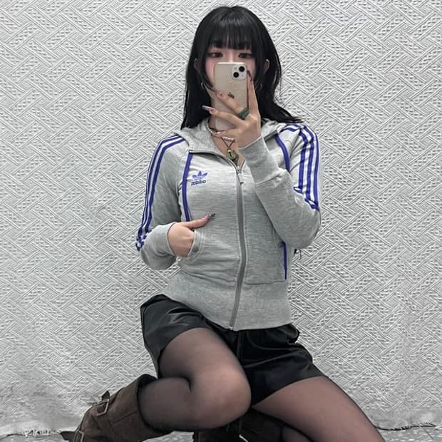 아디다스 Y2K 레트로 바이올렛 딱붙핏 후드집업 85 C11628