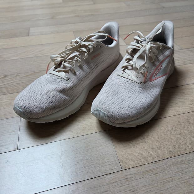 브룩스 런닝화.270.상태최상