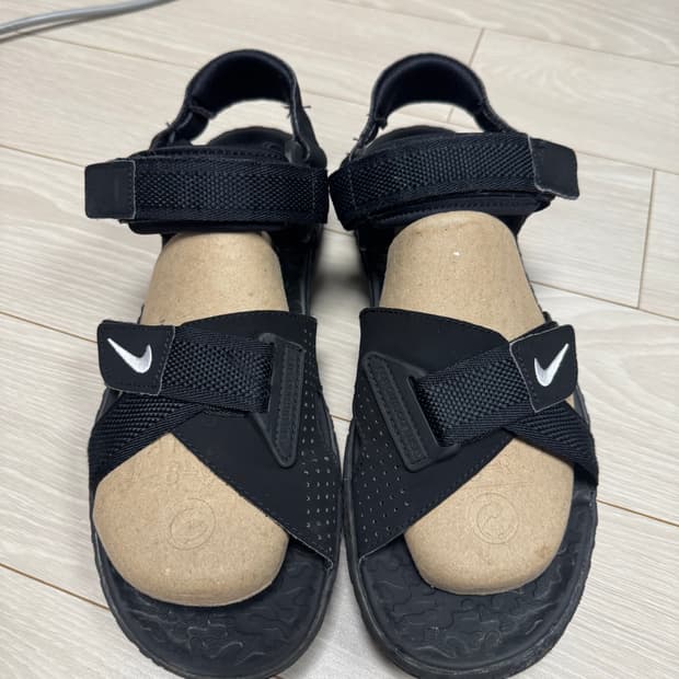 나이키 ACG 데슈츠 샌들 블랙