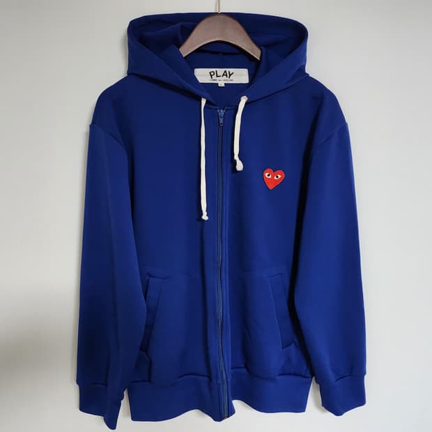 L 꼼데가르송 블루 레드와펜 남성 후드집업 AZ-T172