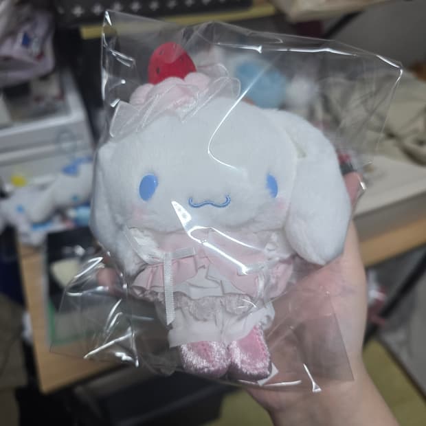 시나모롤 쇼트케이크 마스코트