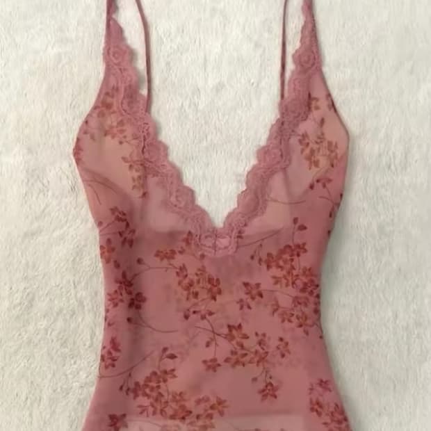 입자마자 분위기 여신되는 보헤미안 빈티지 나시✨️🦋