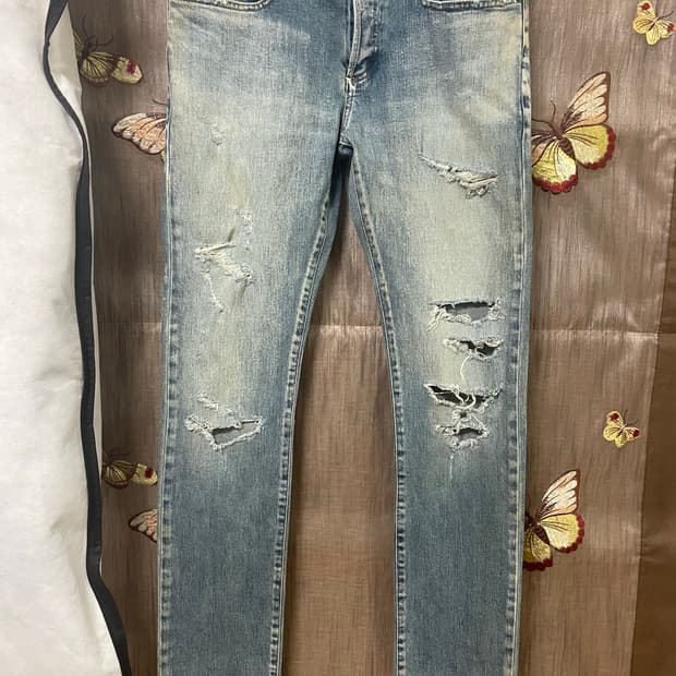 15fw 생로랑 디스진 32