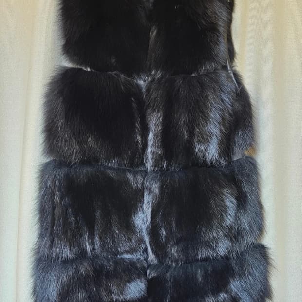 사가퍼스 블랙 폭스 퍼 베스트(55~66)