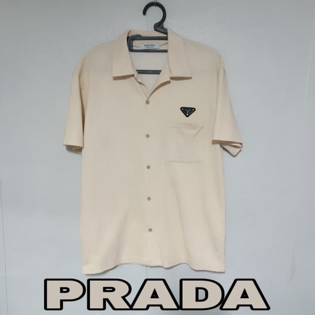 프라다 로고 여름 공용 반팔셔츠