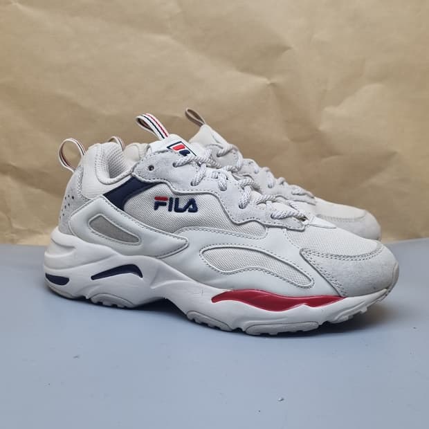 휠라 레이트레이서 여성운동화235