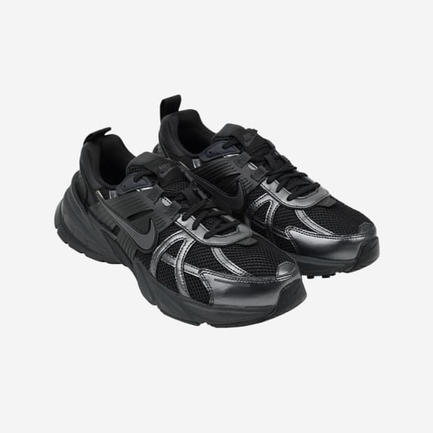 나이키 V2K 런 블랙 앤트러사이트