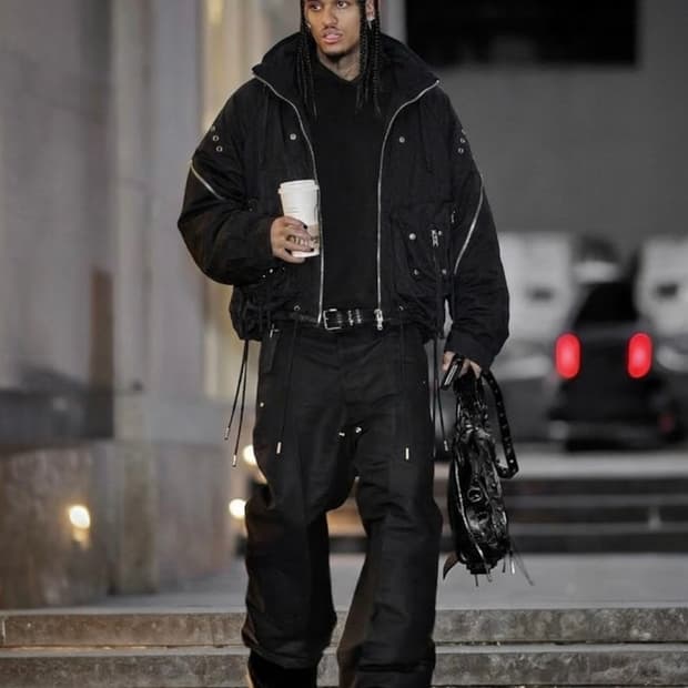 SURGERY ICARUS PARACHUTE 이카루스 패러슈트 봄버