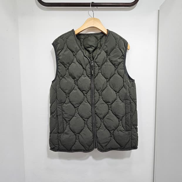 23FW 펠틱스(Feltics) 퀼팅 조끼 베스트 카키