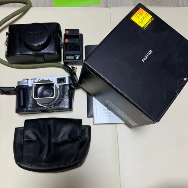 후지필름 X100VI 디지털카메라 실버 (13900컷)