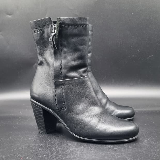 에코 가죽 여성앵클부츠37 240 굽9