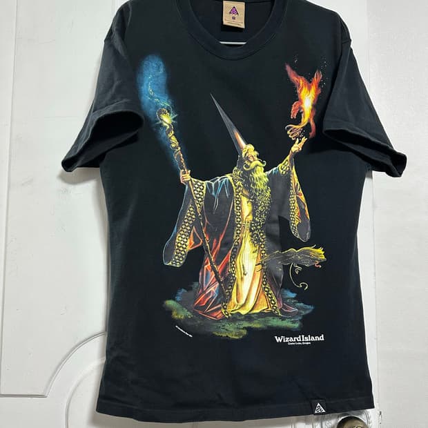 나이키 ACG 위저드 반팔티