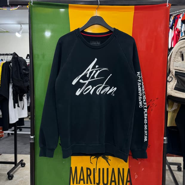 조던 에어 블랙 맨투맨 티셔츠 S