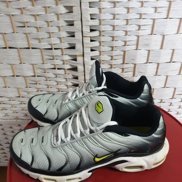 나이키 에어맥스 플리스 260mm