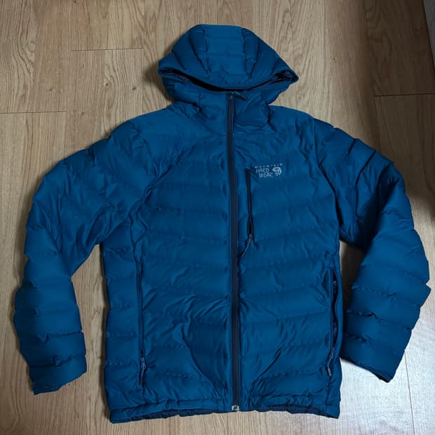 마운틴하드웨어 경량패딩