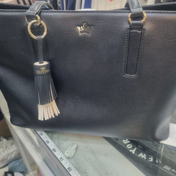 제이에스티나 블랙 토트백