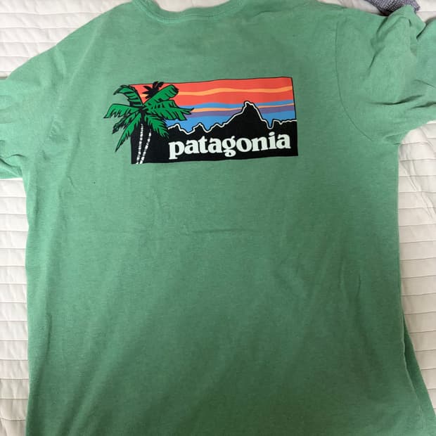 파타고니아 하와이 에디션 티셔츠 그린M