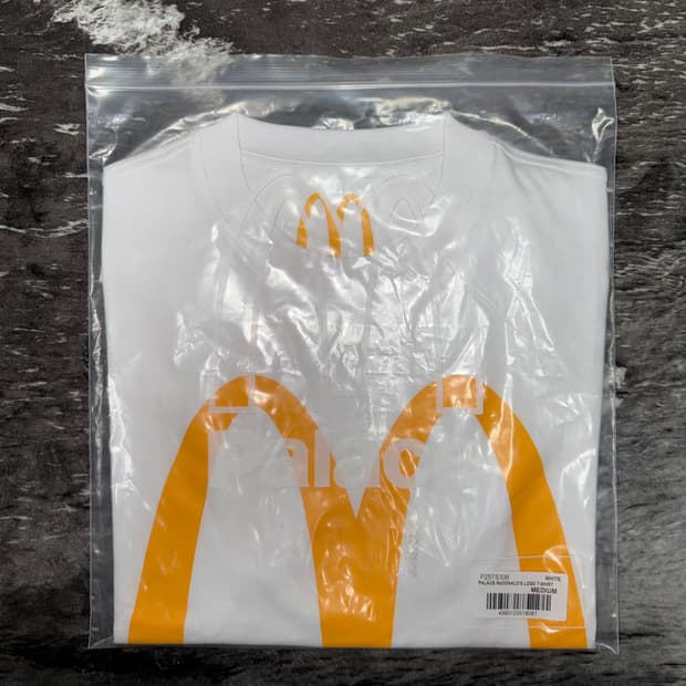 팔라스 맥도날드 반팔