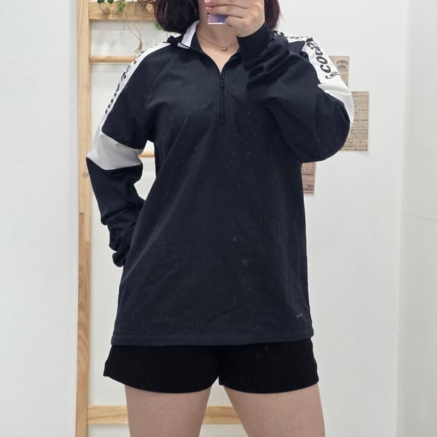 [프립]M/르꼬끄 스포르티브 레터링 반집업 아노락 바람막이 블랙