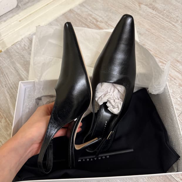 도라테이무르 슬링백 힐